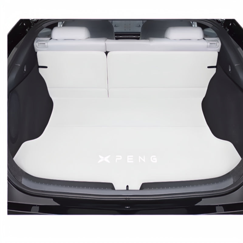 P7+  Trunk Mat