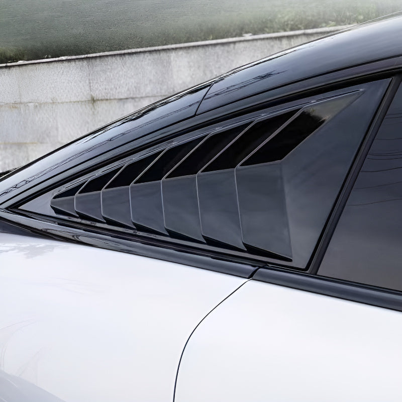 Xpeng P7+Rear window triangular blinds (2 pieces)