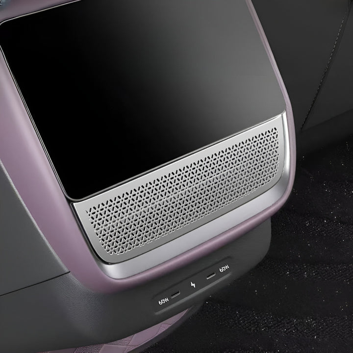 25Xpeng P7 Rear Exhaust Vent Hood