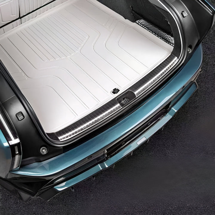 25 Xpeng P7 Rear Bumper Guard