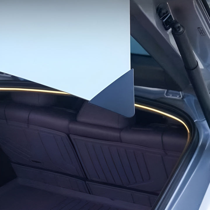 25 Xpeng P7 Trunk Door Bumper Corner