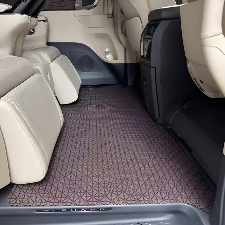 Xpeng X9 Second Row Welcome Carpet
