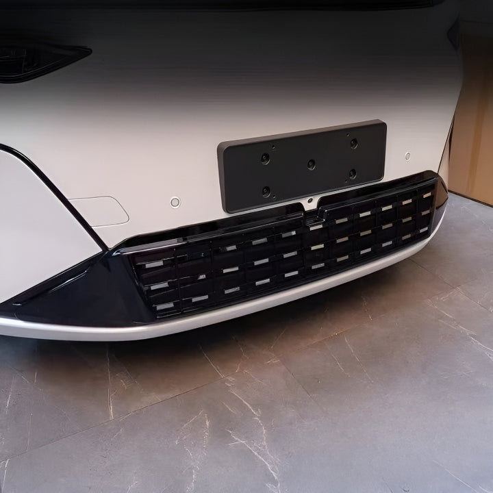 XPeng X9 Center Grille Insect Screen Installed Front View