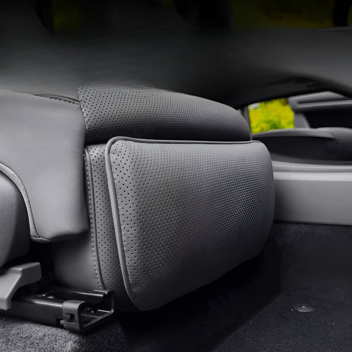 XPENG L03 Passenger-Side Leg Rest Protection