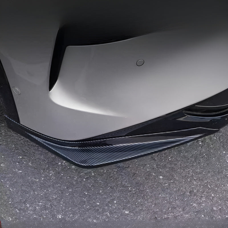 XPENG G7 Front Bumper Corner Guard Carbon Fiber Pattern