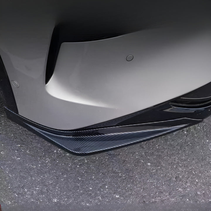 XPENG G7 Front Bumper Corner Guard Carbon Fiber Pattern