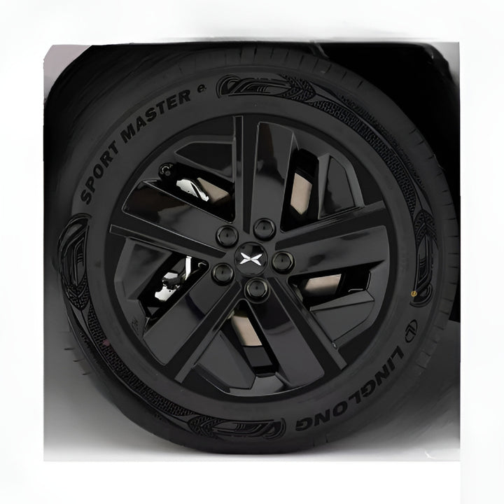 XPENG L03 18-inch Hubcap Blackout Sticker Set Gloss Black