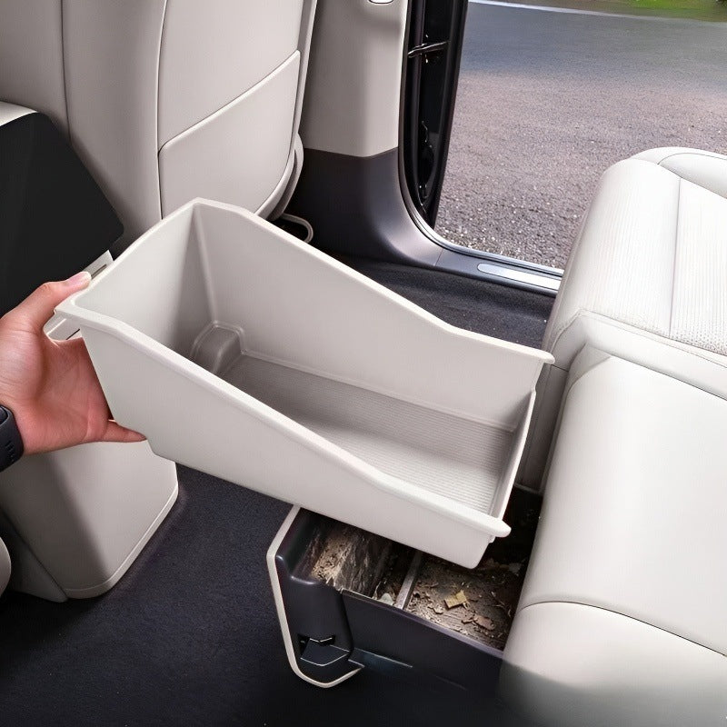 XPENG G9L Under-Seat Storage