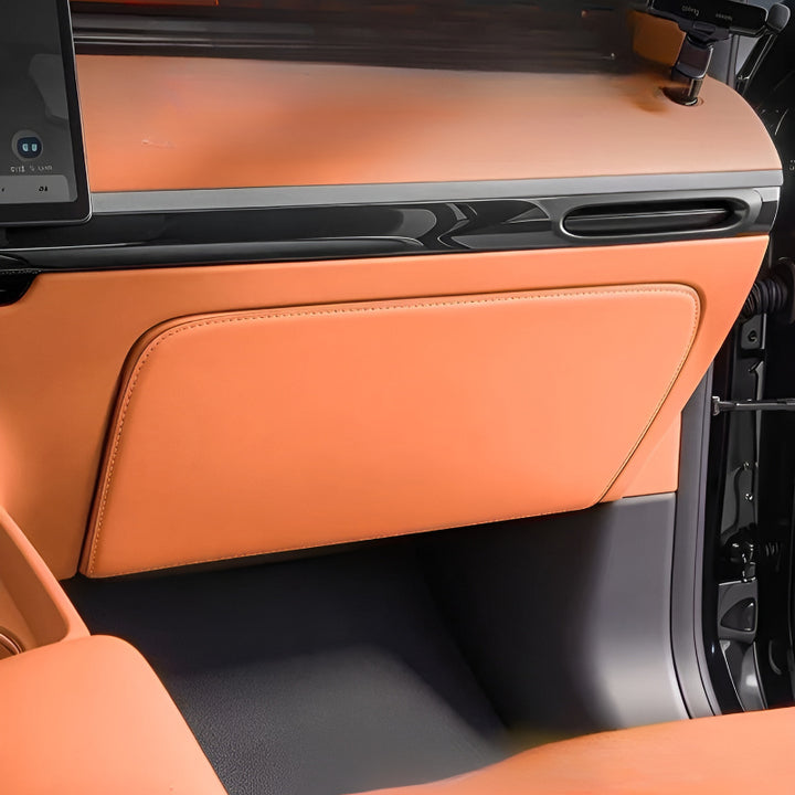 XPENG G9L Passenger Side Anti-Kick Mat